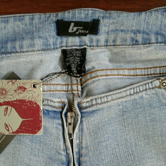 B Jeans | Sexy Belly-Out Zip Front Boot Cut Jeans - Picture 6 of 6